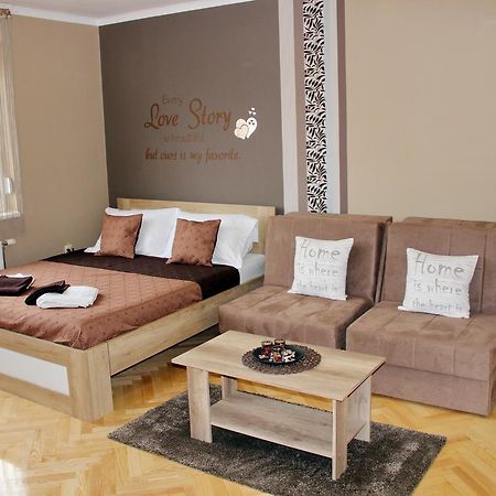 Apartment Cherry Zrenjanin Eksteriør billede